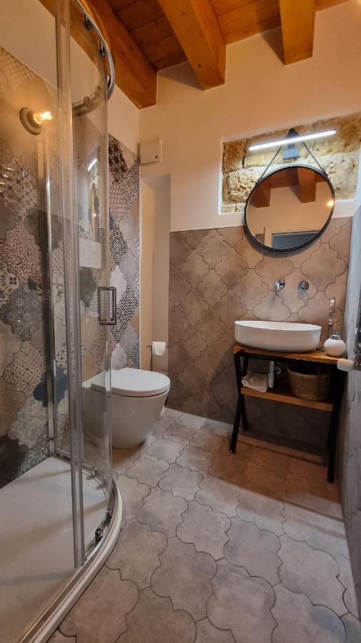 2 Sicilie Rooms And Suite In Centro Palermo Exterior photo