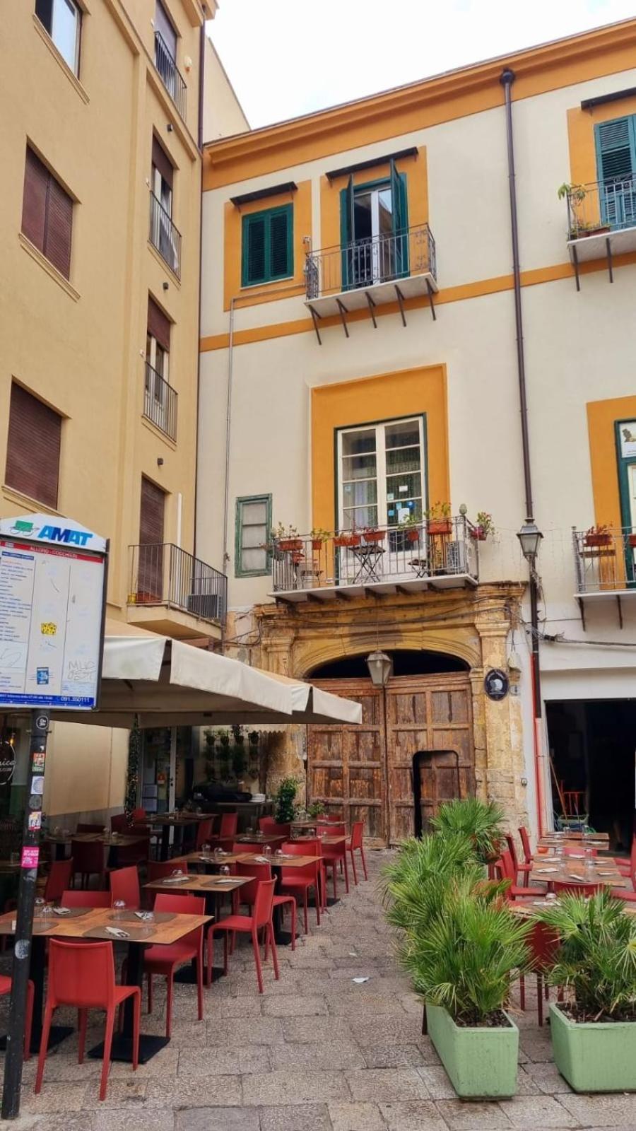 2 Sicilie Rooms And Suite In Centro Palermo Exterior photo